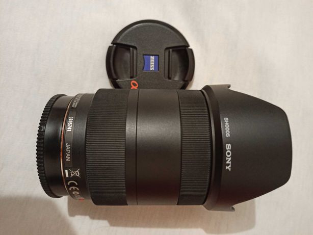 Об`єктив Sony 16-80mm, f/3.5-4.5 ZEISS Vario-Sonnar T