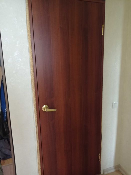 Міжкімнатні двері б/в Коричневі екошпон