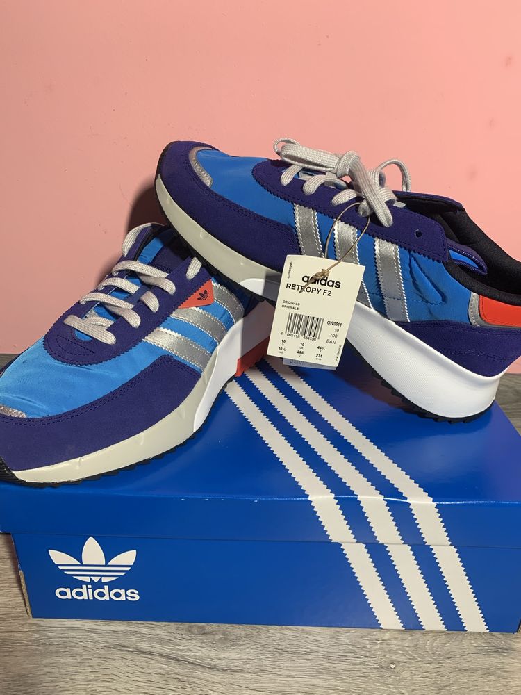 Adidas retroty F2