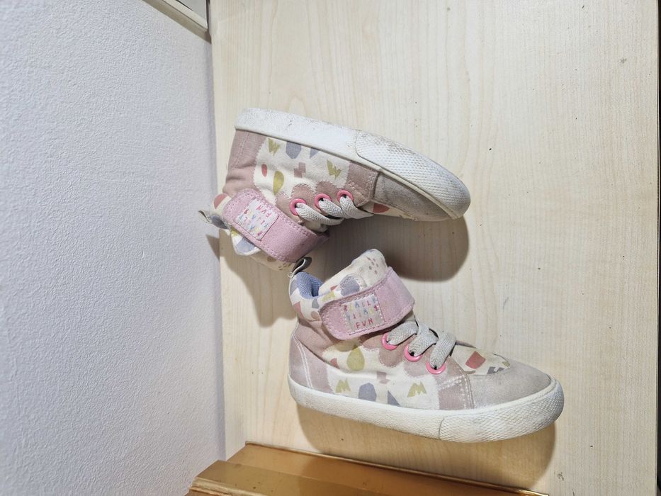 Кеди Н&m для дівчинки 23 розмір