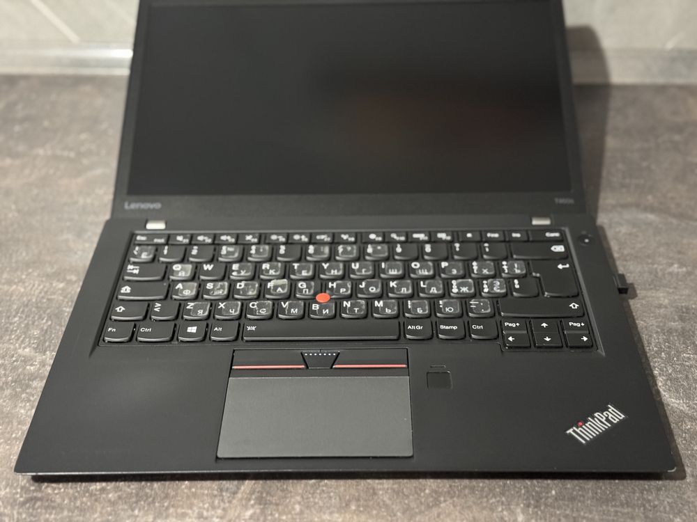 Ноутбук Lenovo ThinkPad T460s FHD IPS i5-6200u/8gb DDR4/SSD 256gb