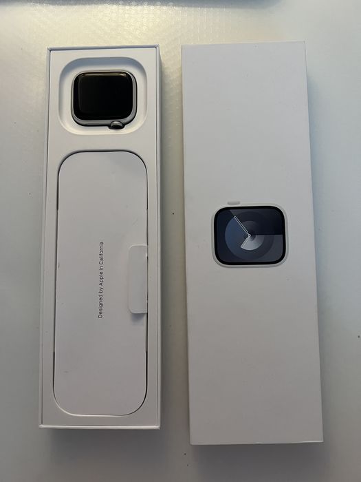 Apple Watch Series 9 GPS + Cellular Silver