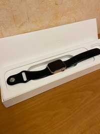 Смарт-годинн к Apple Watch 6 , 40mm, gold aluminium case