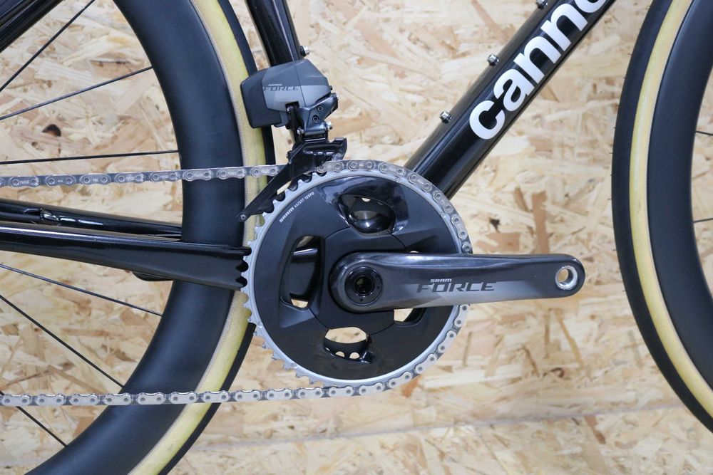 Bicicleta topo de gama Cannondale SuperSix Evo Hi-Mod - Force AXS 12v