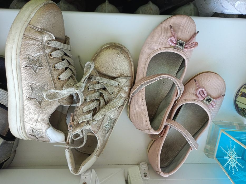 сапожки черевики дівчинці