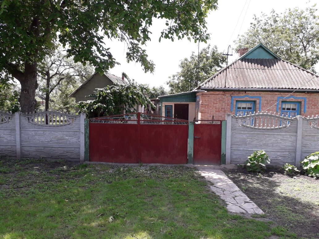 Будинок (дом) 20 км від Кропивницького