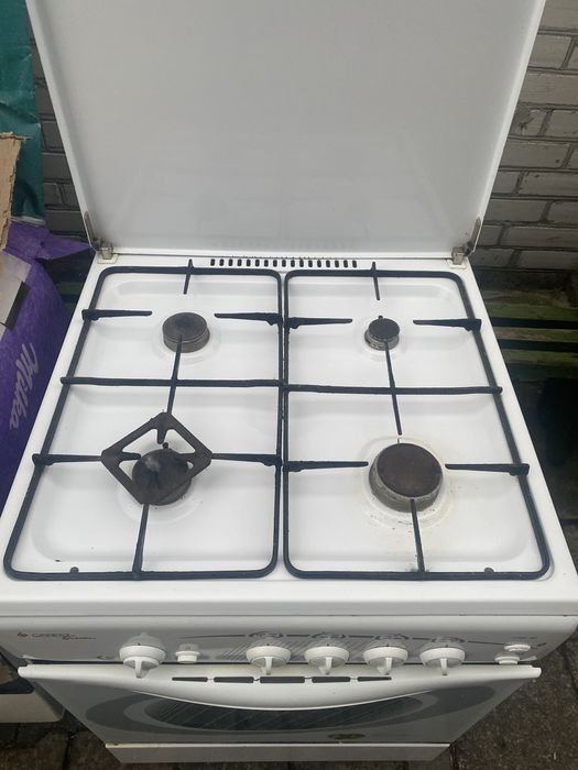 Газова плита плитка 4х камфорна чиста, гарна якісна на село