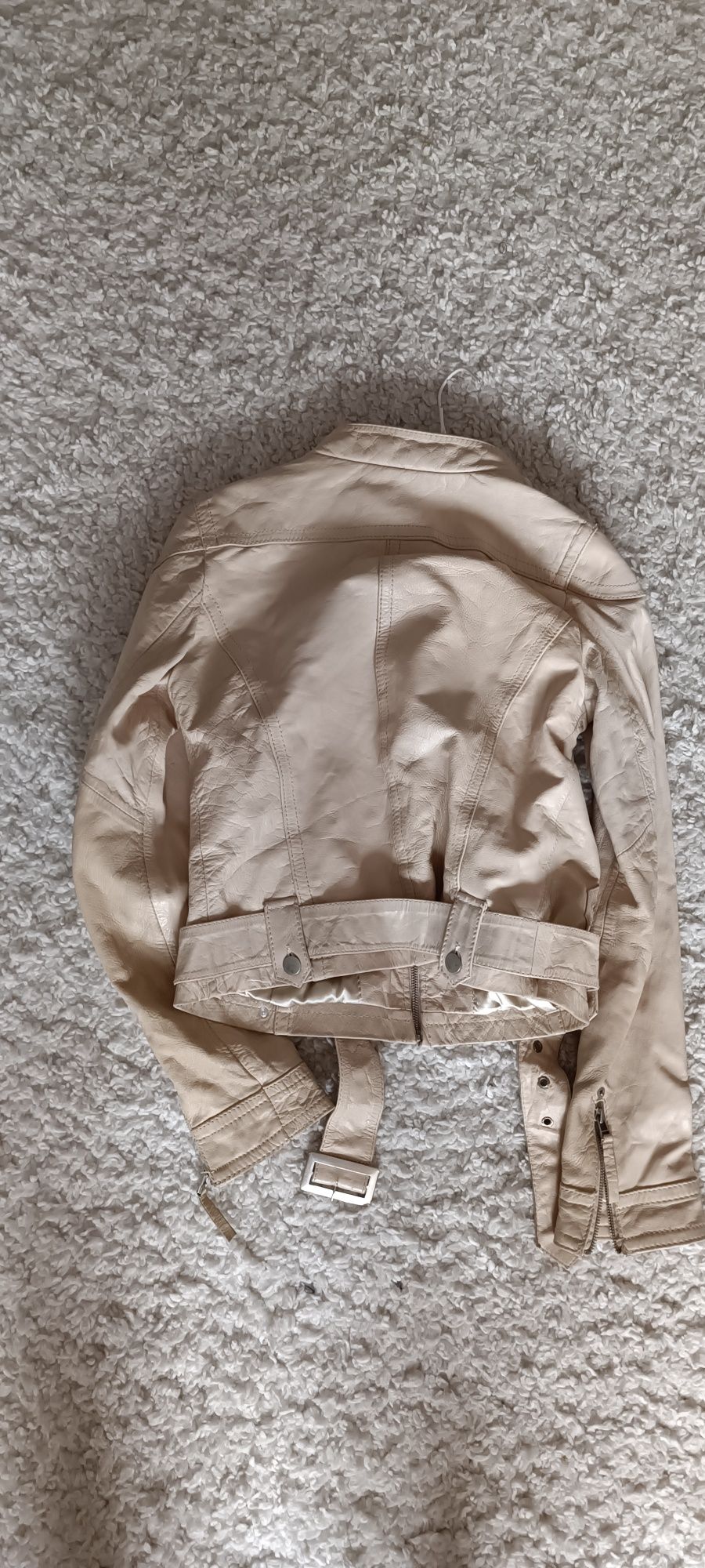 Ramoneska Stradivarius  skóra naturalna kremowa L