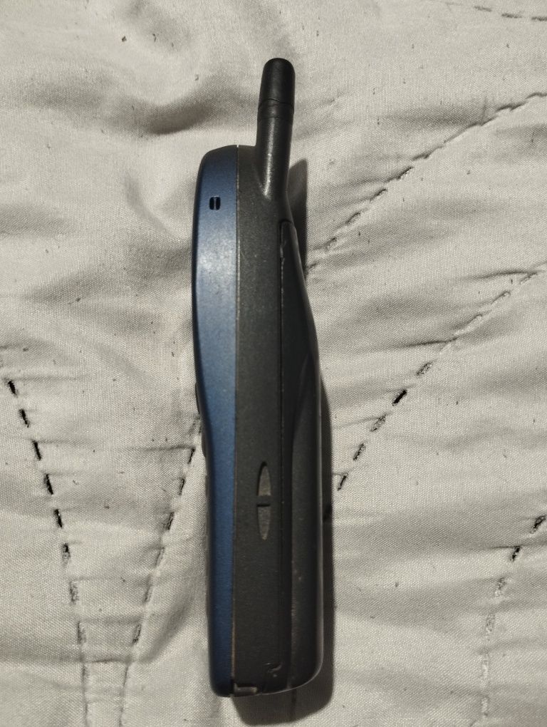 Nokia 6150 sat. Telefon komórkowy