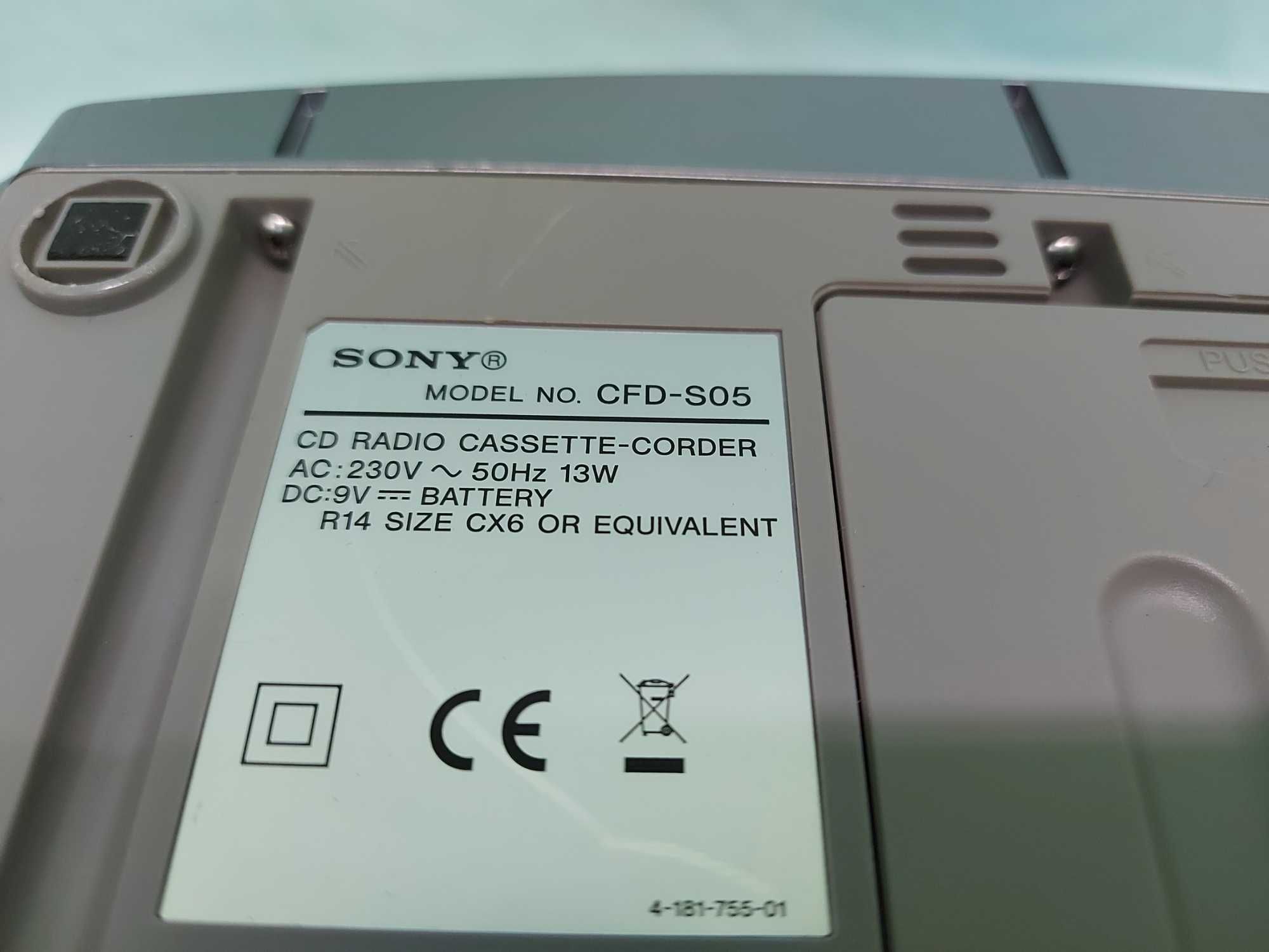 Radiomagnetofon Sony CFD-S05