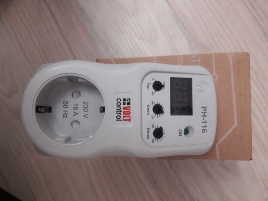 Вольт контроль,реле напруги в розетку