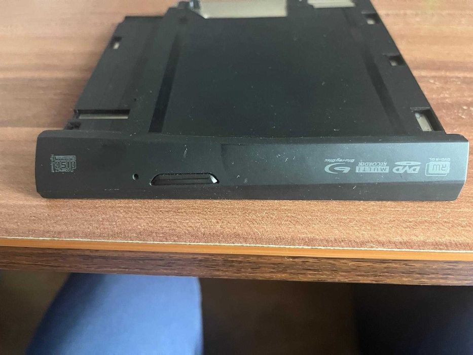 nagrywarka dvd bluray panasonic UJ272Q predator g9-791