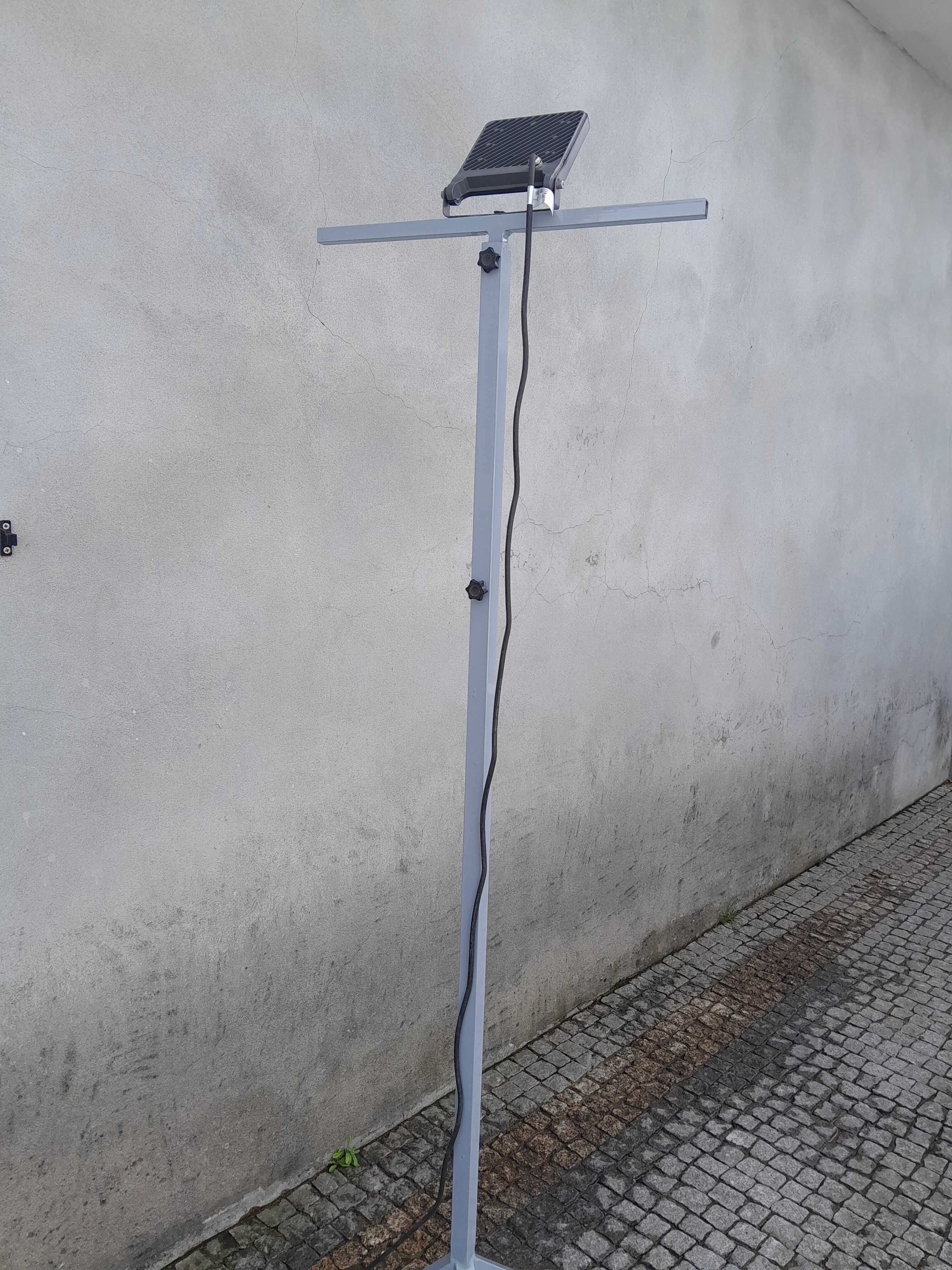 Suporte para projetor