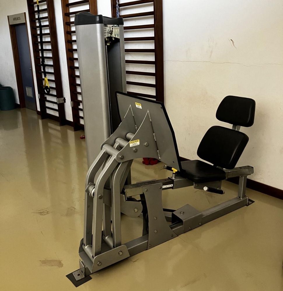 Nautilus Steel Leg Press - Profissional