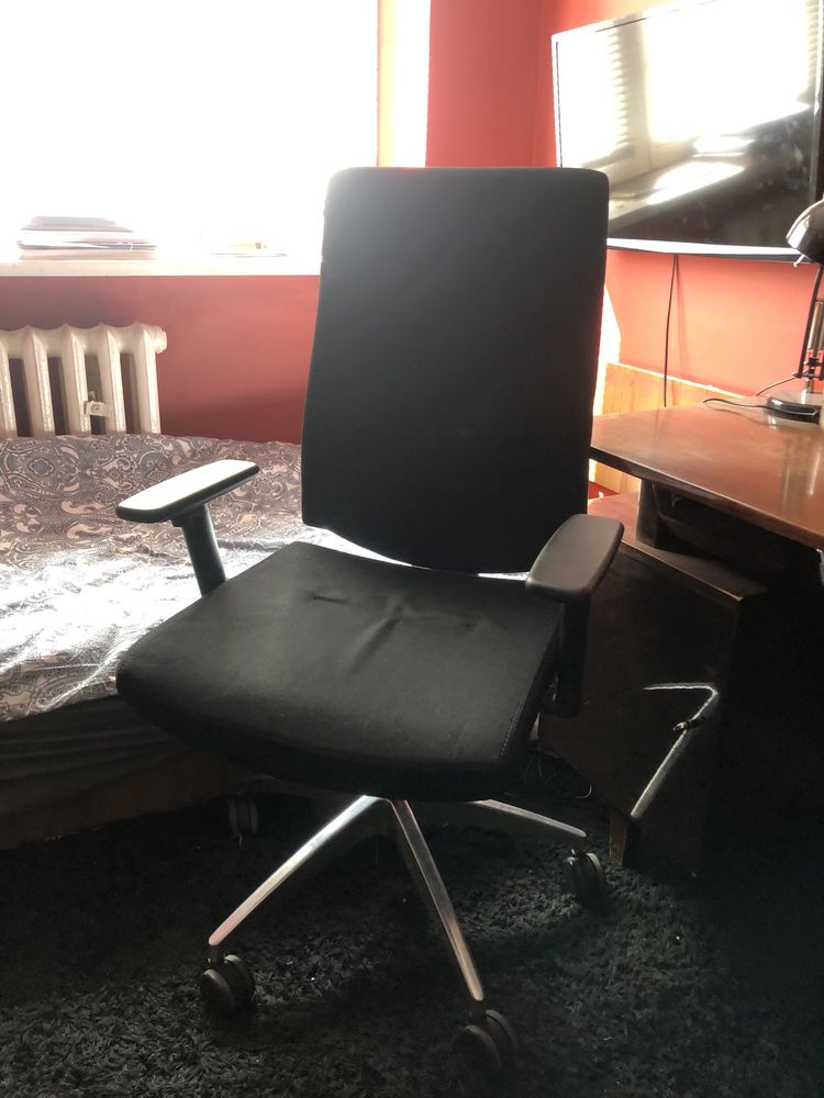 Fotel biurowy Bejot
