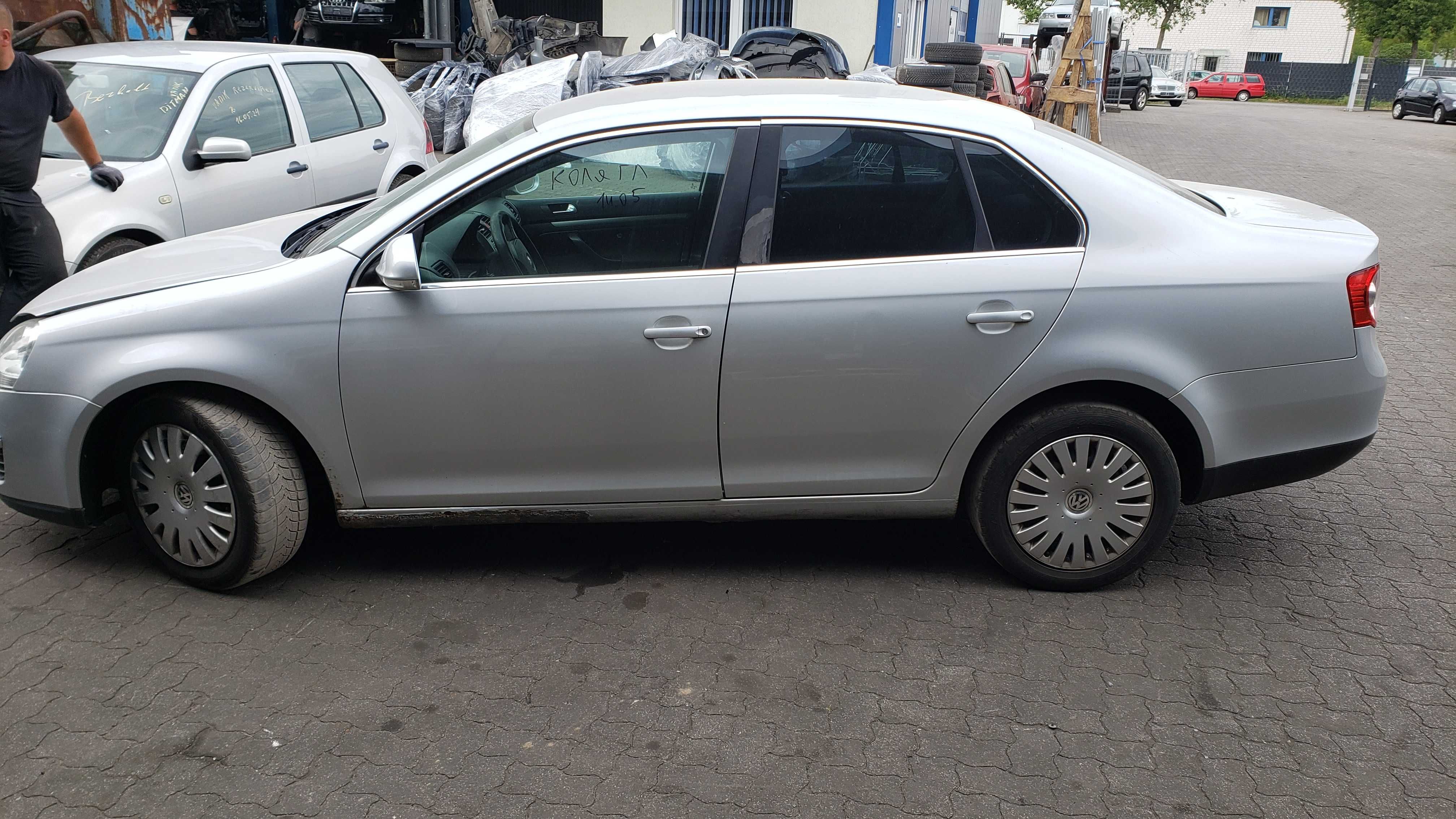 Розборка VW Jetta 5 Шрот запчастини Джетта 5 автозапчастини