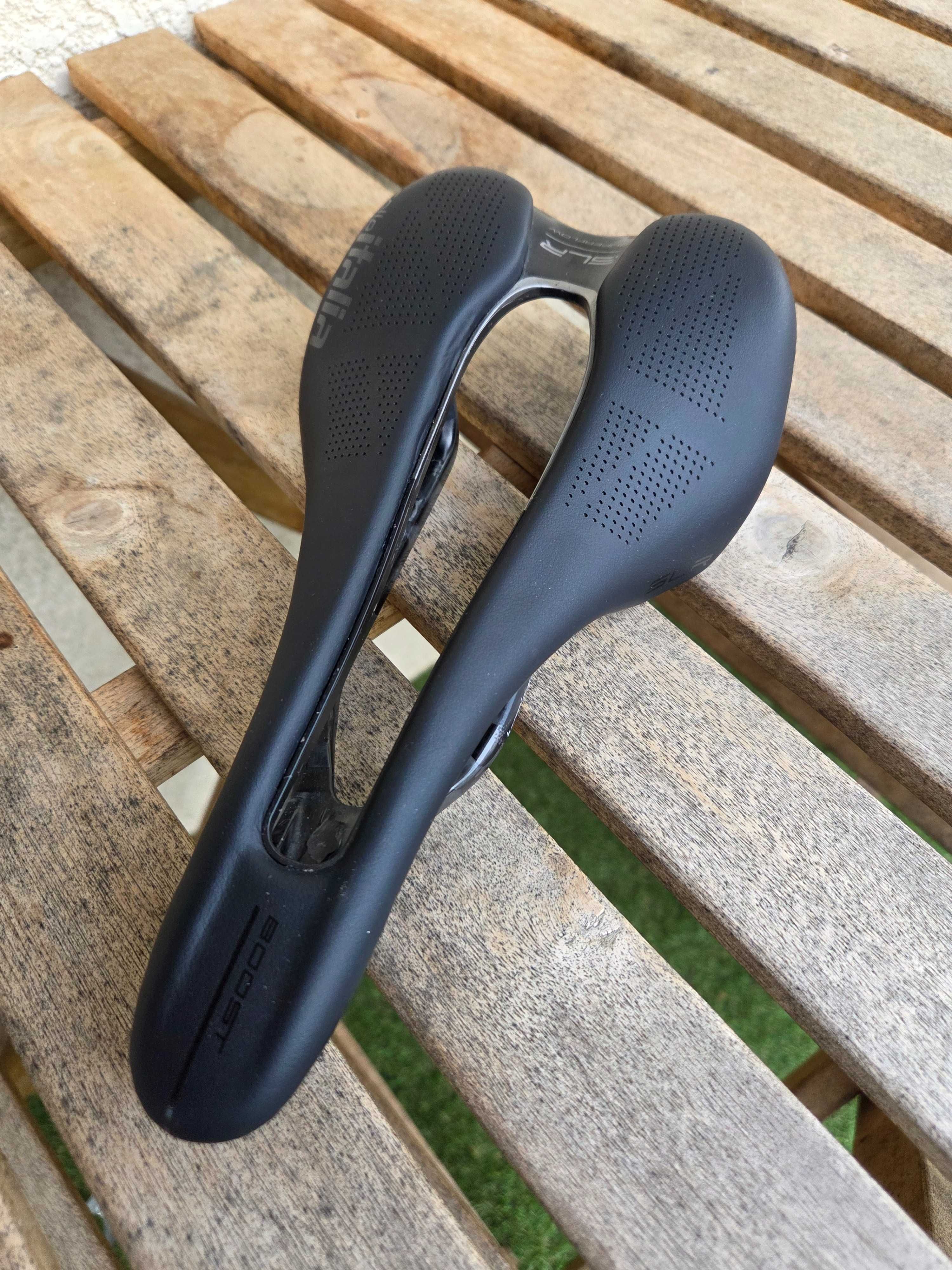 Selle Italia SLR Boost Carbon Superflow