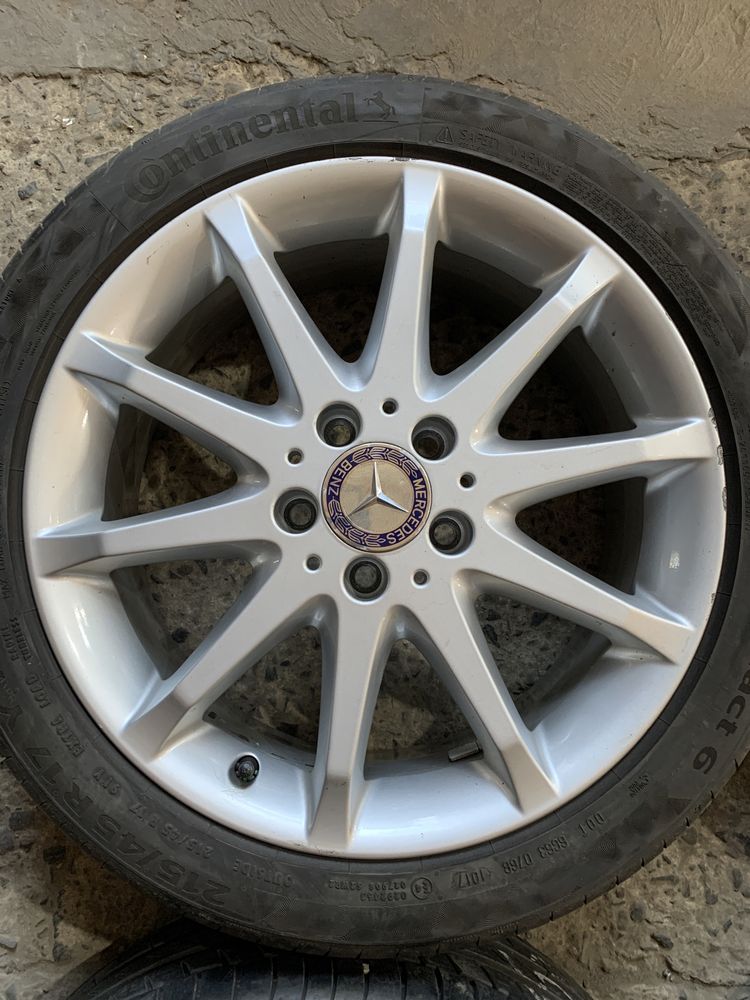 Диски R17 Mercedes B-Klass 5*112, dia 66.6 з шинами 215/45R17