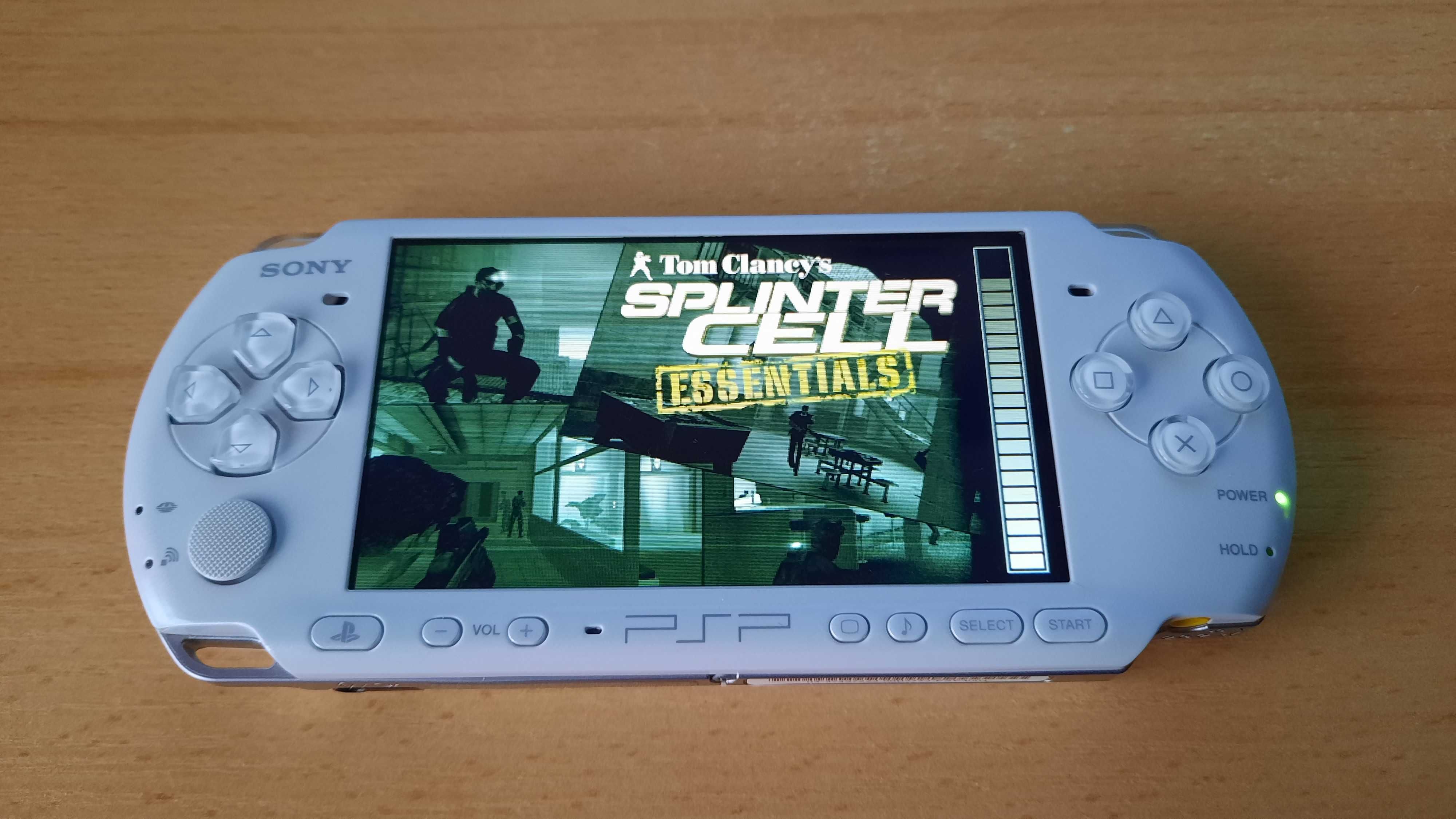 gra Splinter Cell Essentials - na PSP