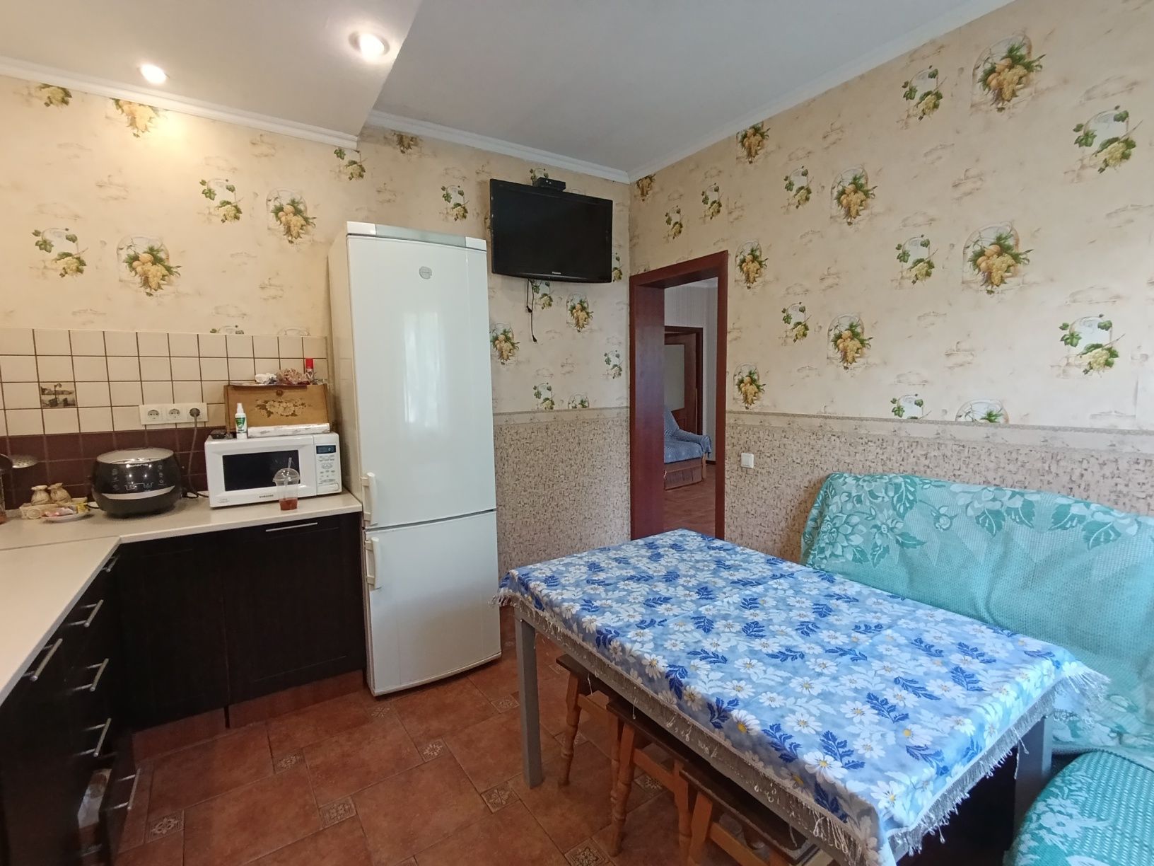 Продаж будинку в центрі Димера