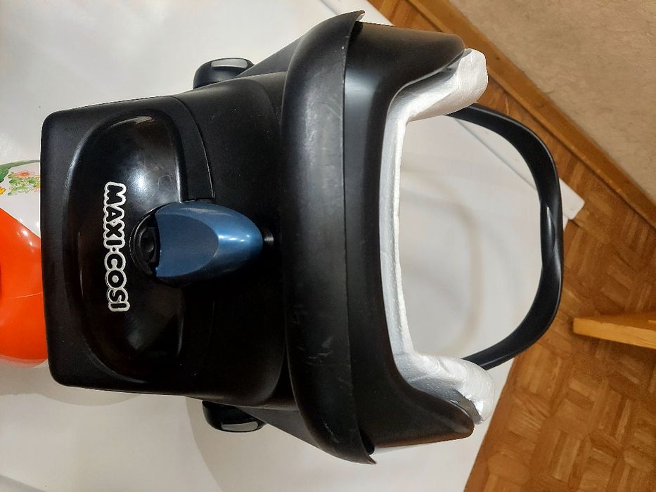 Автокрісло дитяче 0+ Maxi Cosi