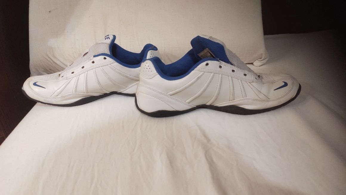 Adidasy Nike rozm.38 wkł.24 cm
