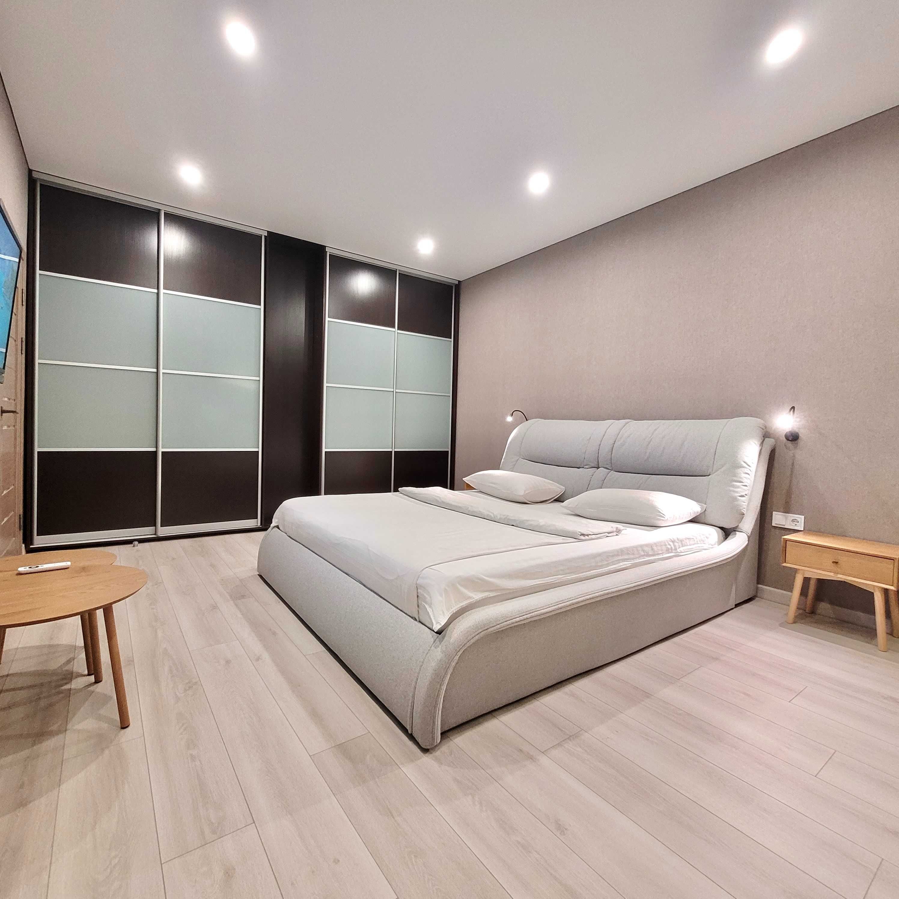 ApartPoltava  двокімнатні апартаменти ПОДОБОВО Premium Relax з ДЖАКУЗІ