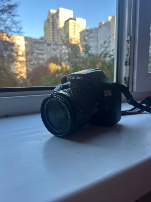 Фотоапарат Canon EOS 4000D