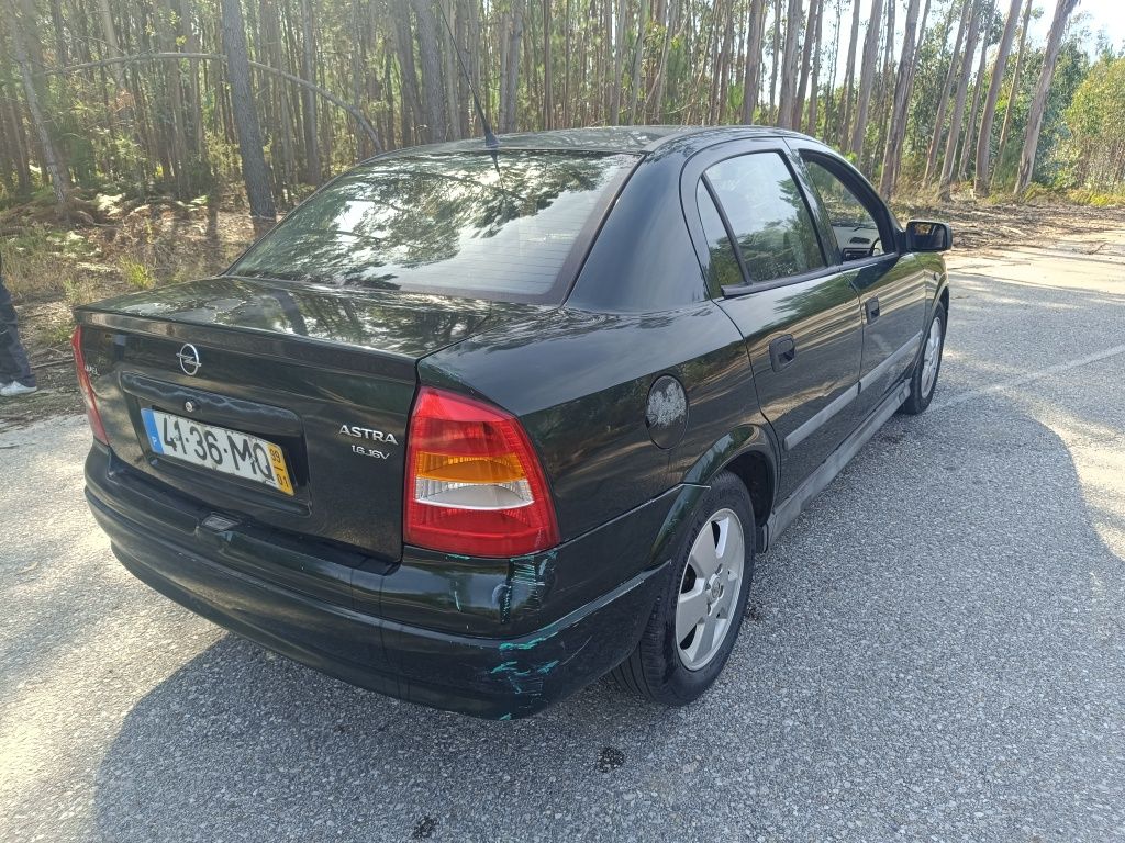Opel astra 1.6 101cv