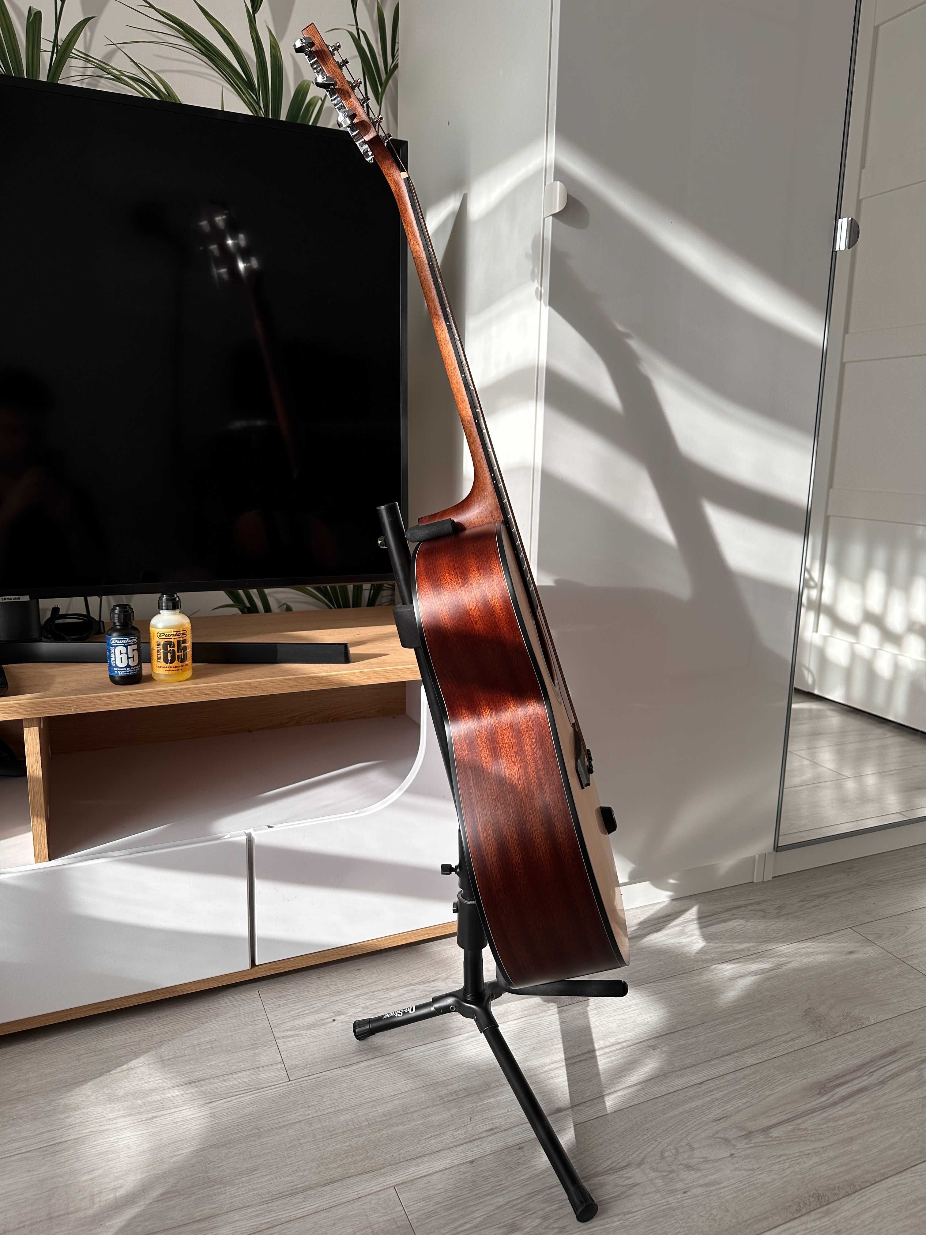 Japońska Gitara akustyczna Takamine GN10 po regulacji + statyw + etui