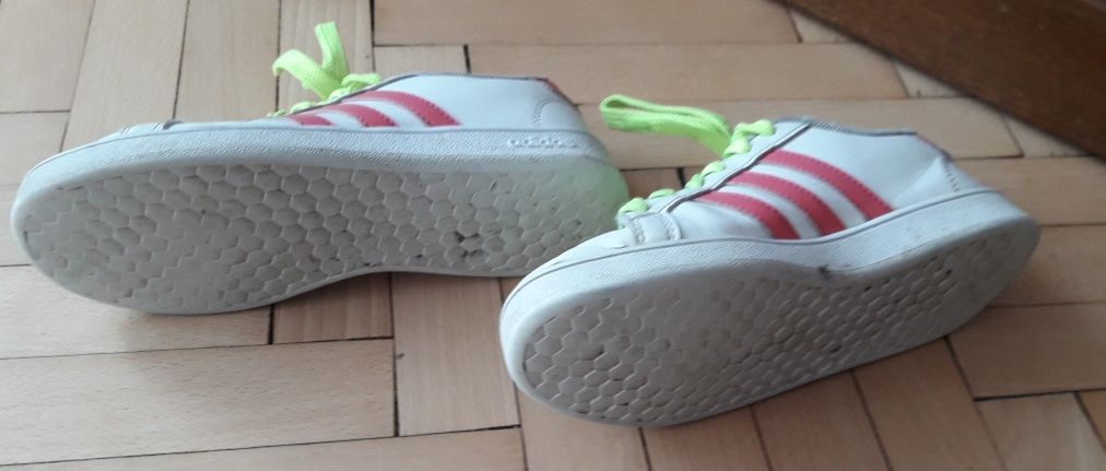 Dziewczęce buty Adidas rozmiar 36