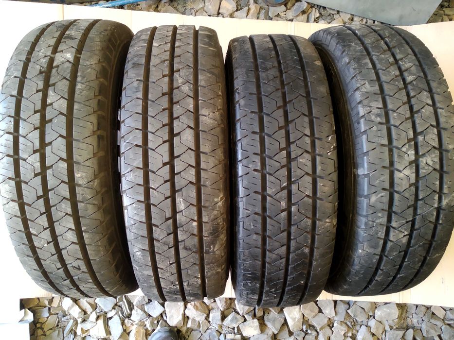 195 70 R 15 C Barum Vanis  4 sztuki z felgami Mercedes Vito