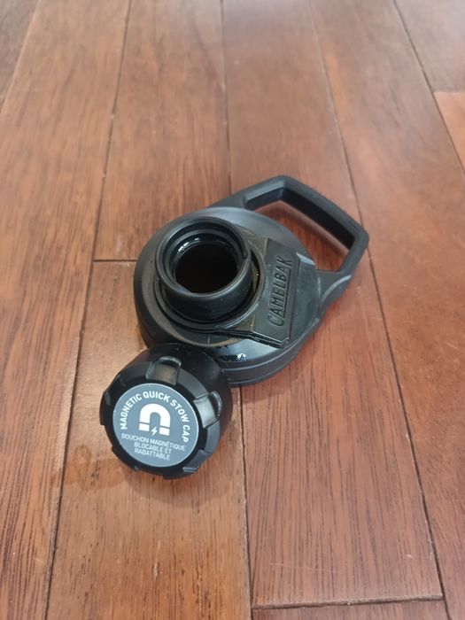 Camelbak - butelka termiczna | Chute Mag 1.2l