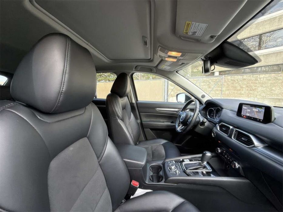 Mazda CX-5 Touring      2018