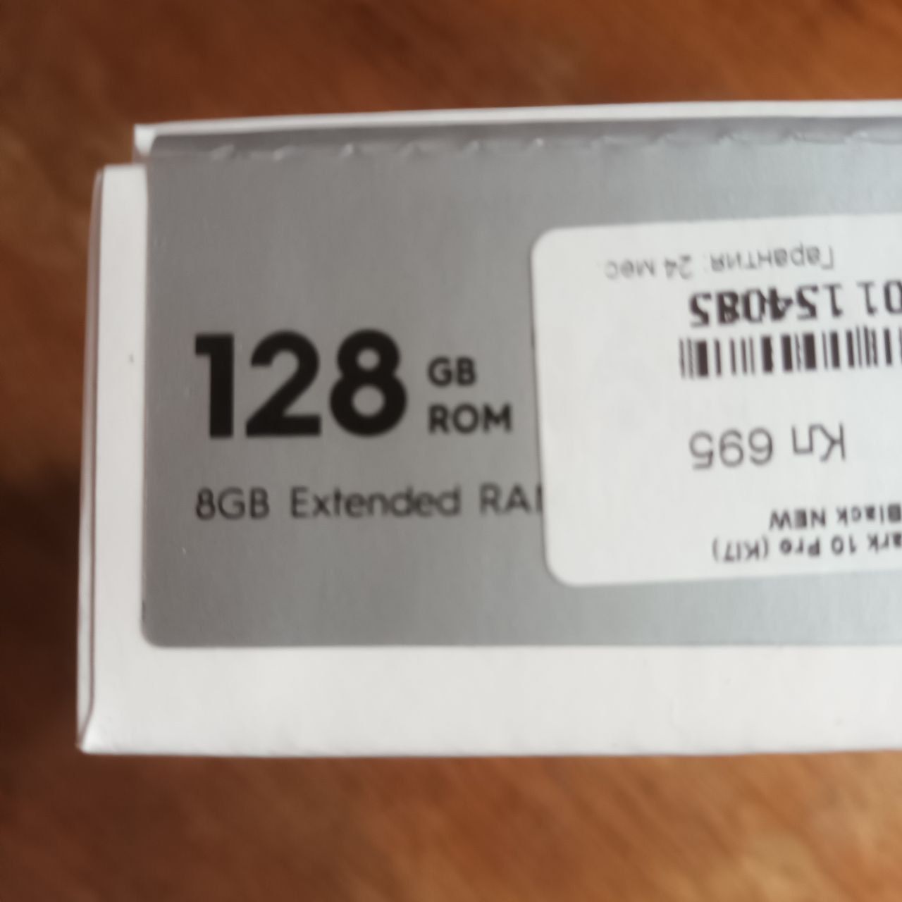 новий  Tecno SPARK 10 PRO