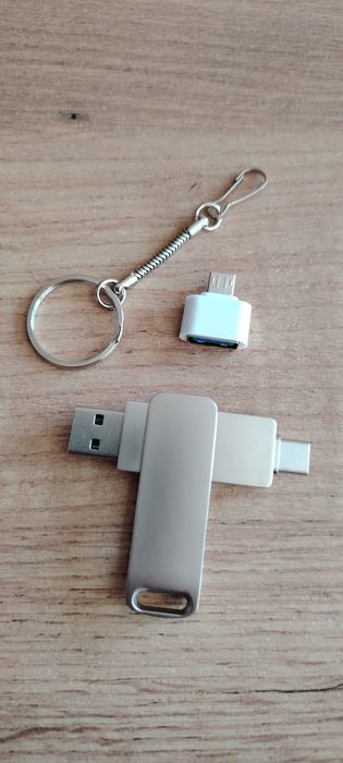 Pendrive pamięć USB o pojemności 8TB