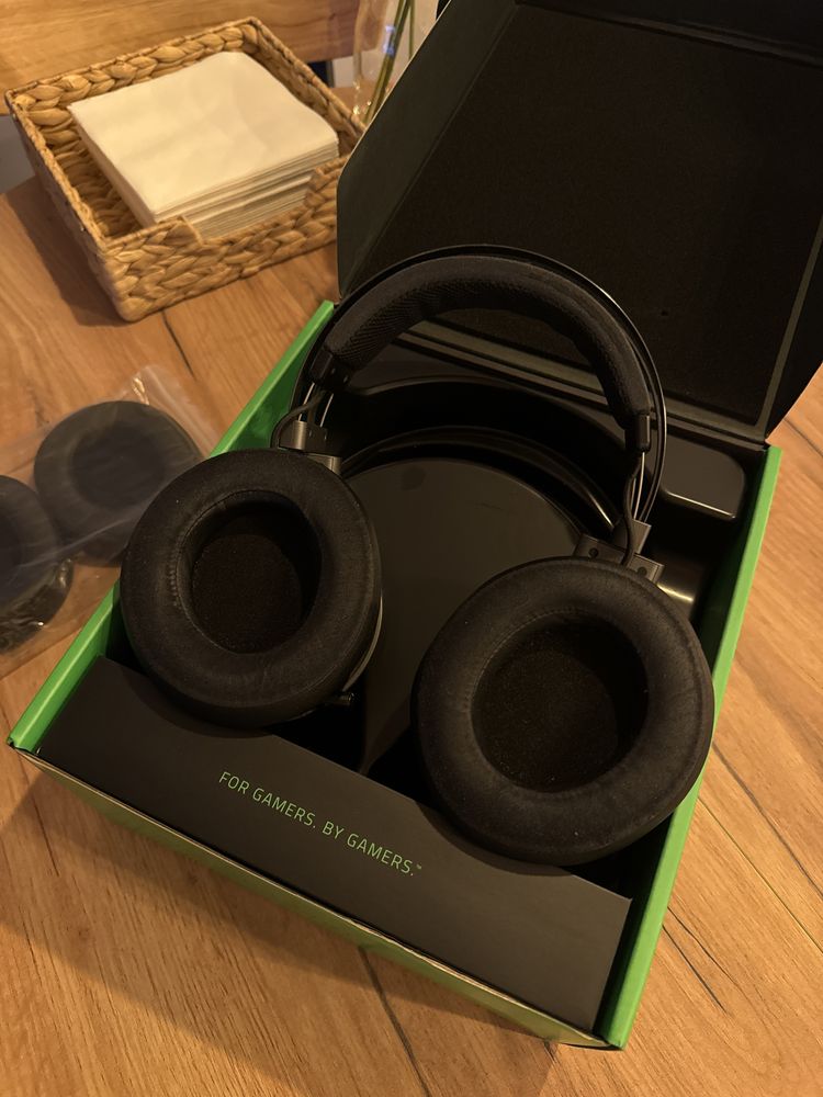 Razer Nari Ultimate Hypersense™️