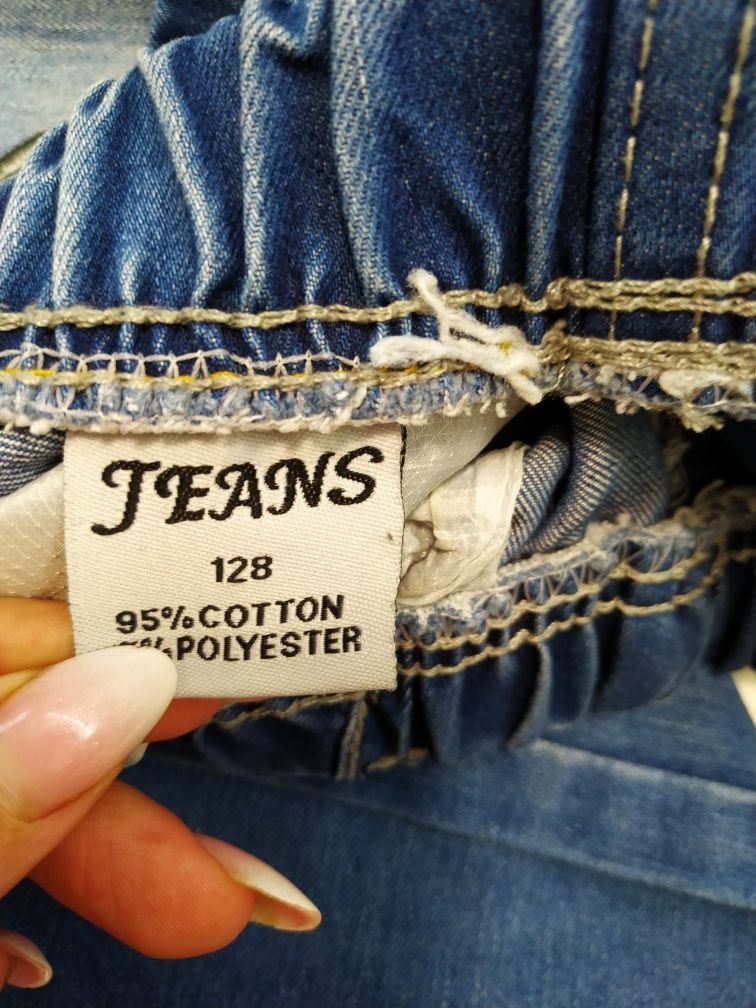 джинсы состояние новых  рост 128