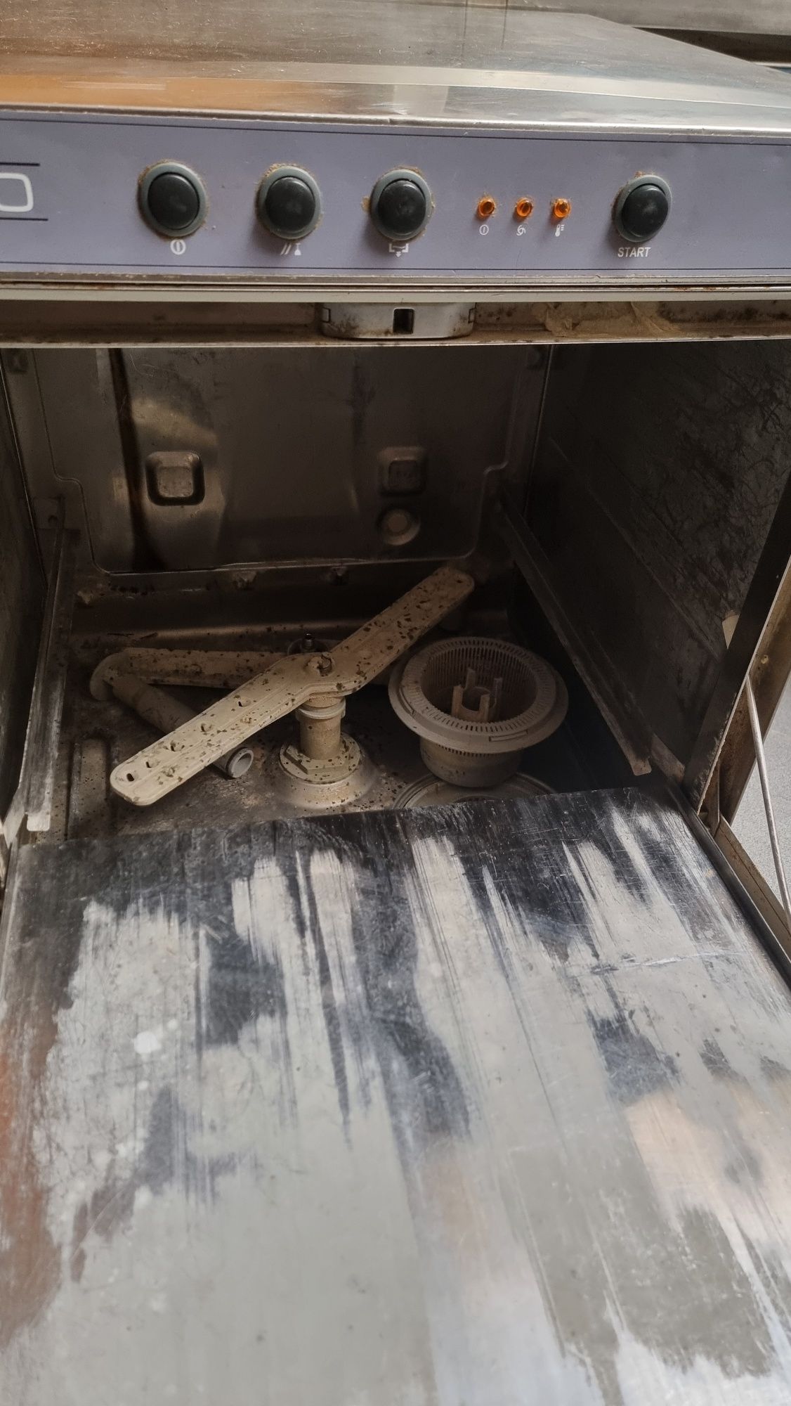 Maquina de lavar loiça industrial acti50