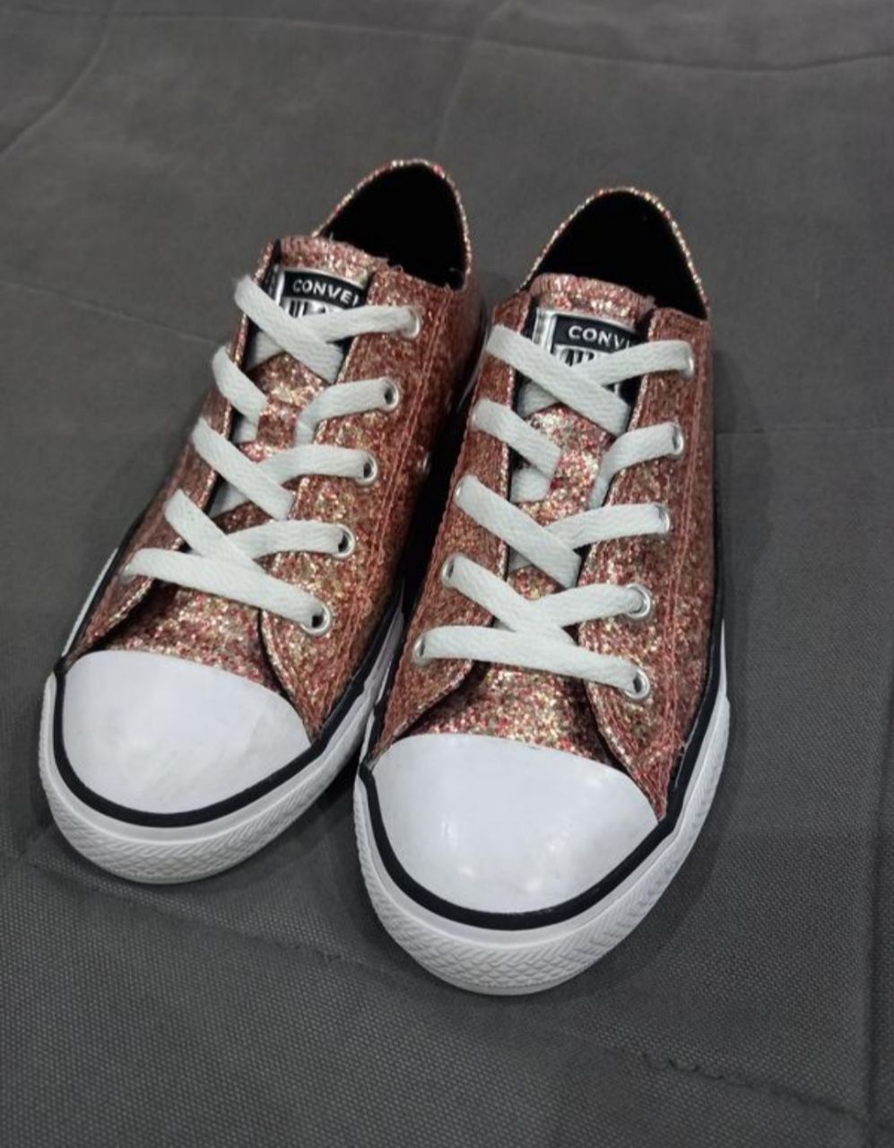 Кеди на дівчинку з блискітками Converse