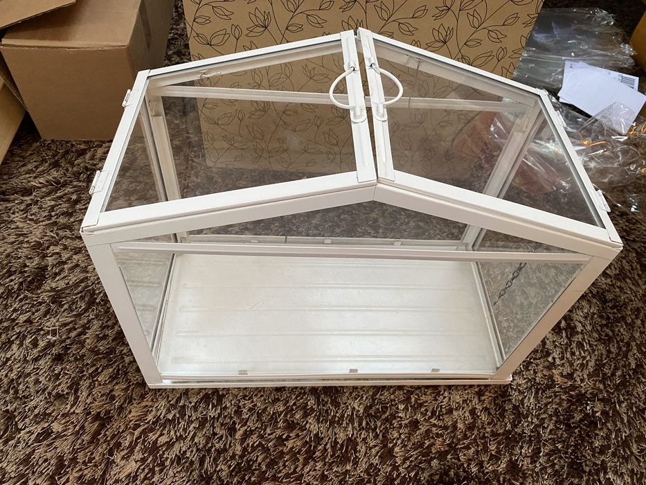 Szklarnia IKEA biała