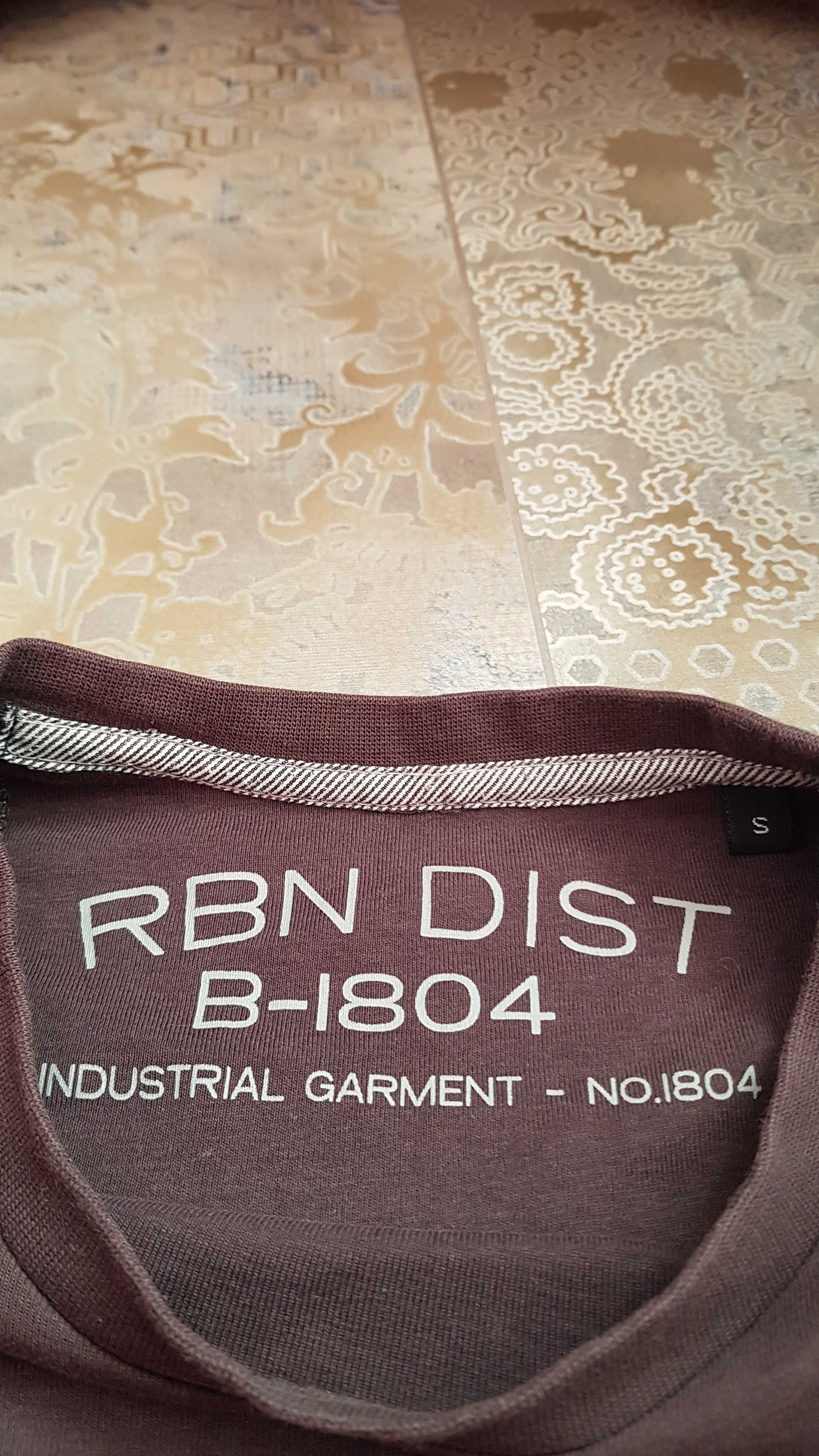 Męski Tshirt  firmy "RBN DIST"