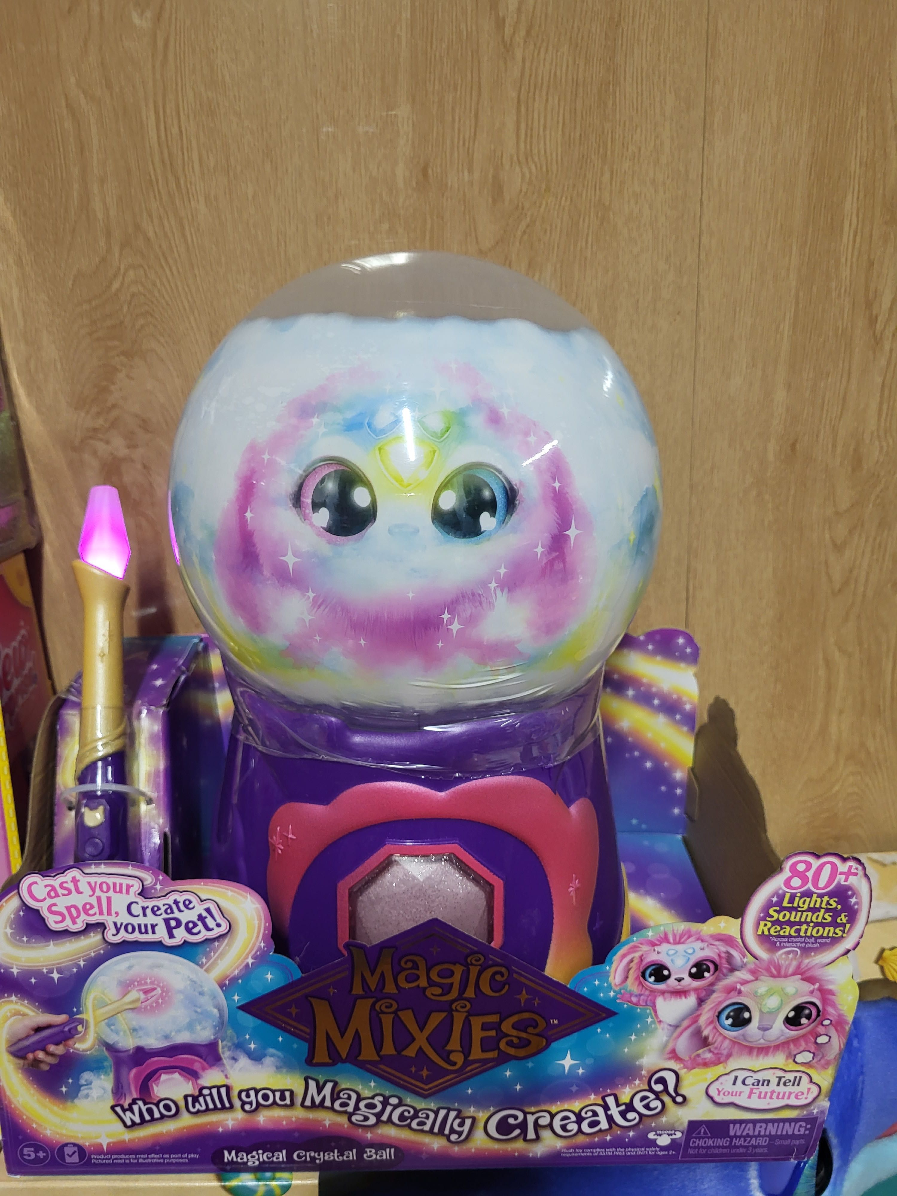 Волшебный хрустальный шар Миксис Mixies Magical Misting Crystal Ball