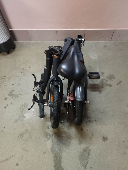 Rower elektryczny składany Gyroboarder