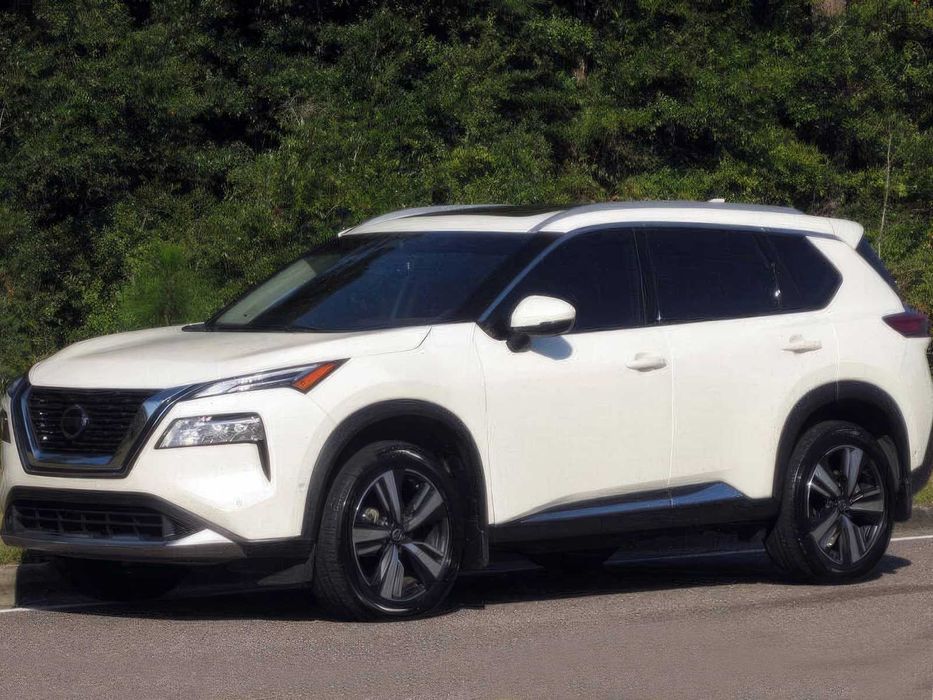 Nissan Rogue Platinum      2021