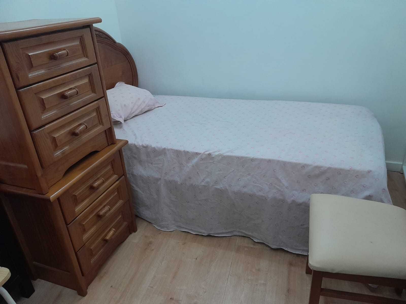 Aluga-se quarto em Lisboa perto do Rossio