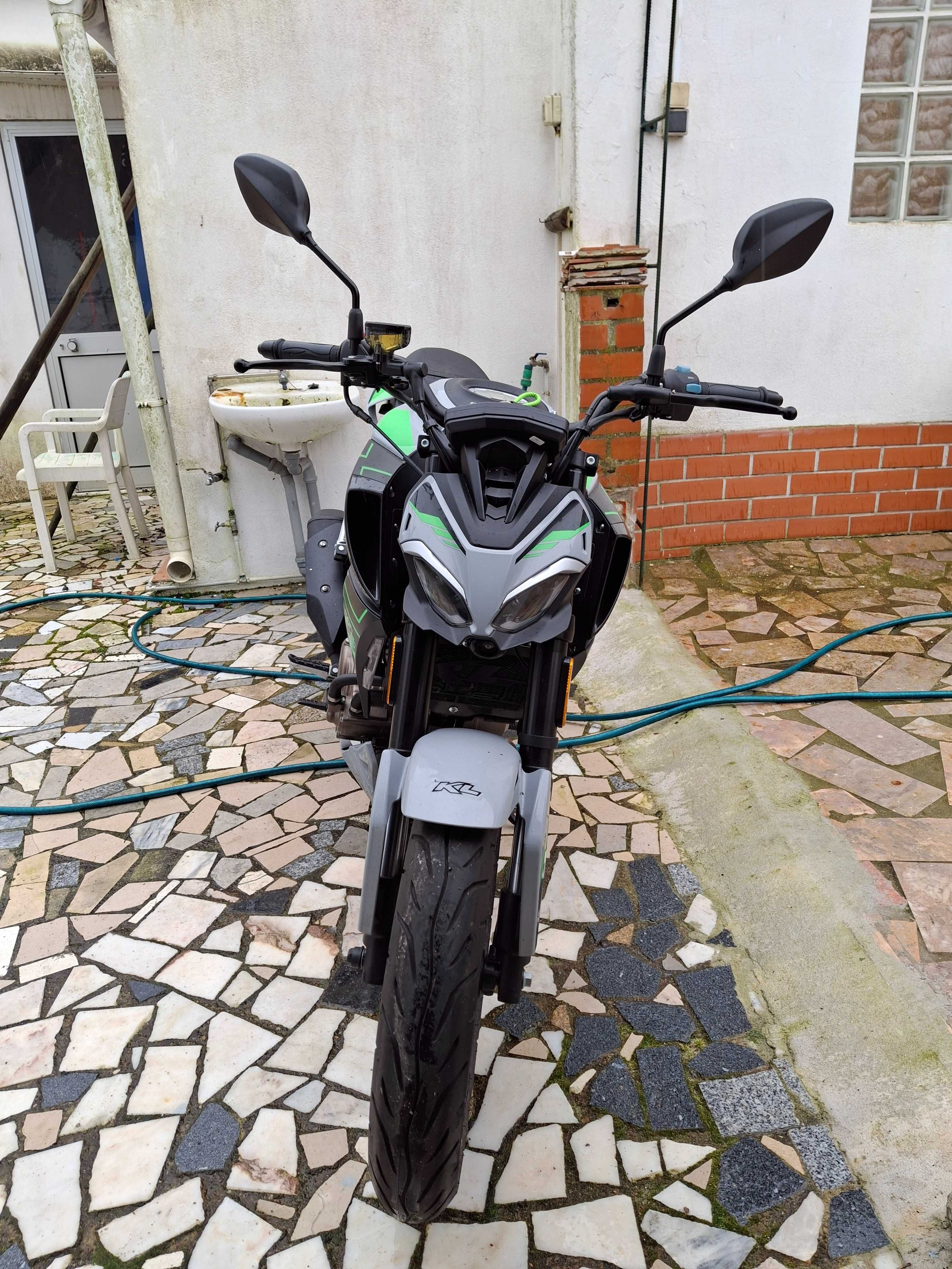 Kl duel 125 com apenas 800kl