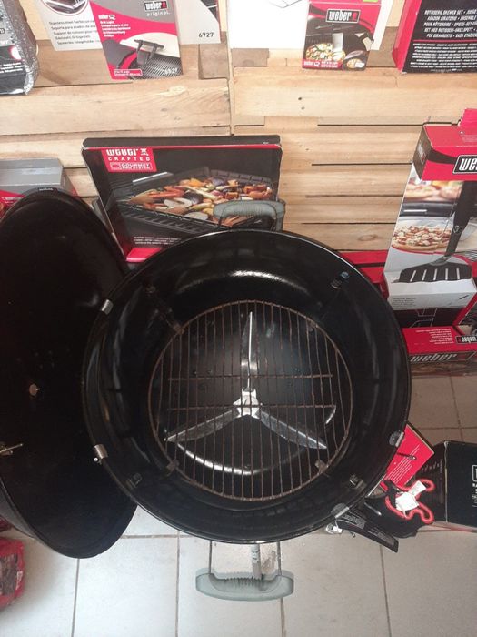 Вугільний гриль Weber One Touch 57cm