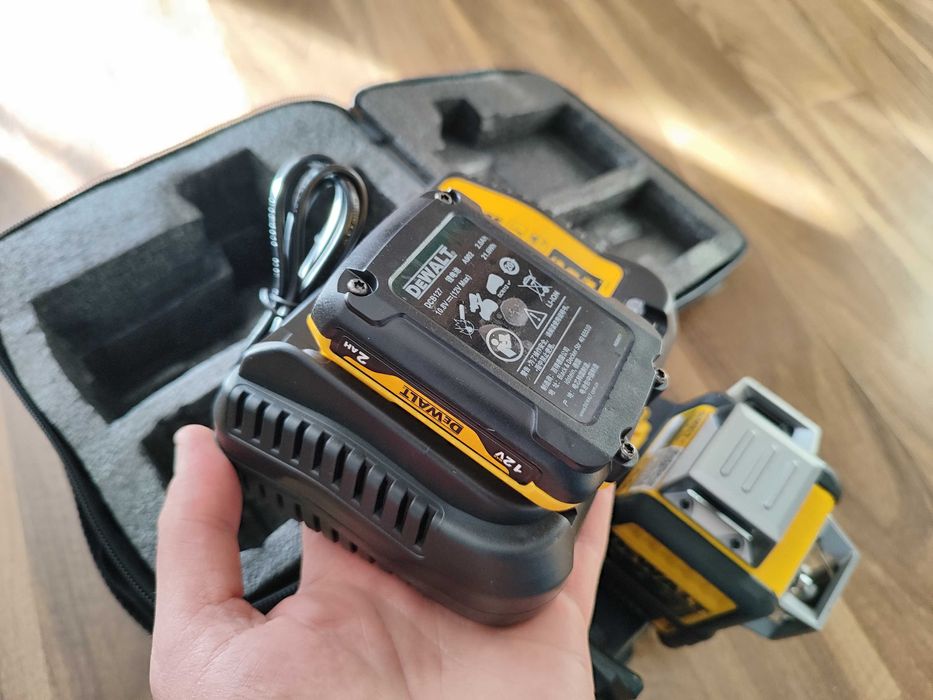 Laser DW089 360 akumulator 12V NOWY zestaw pokrowiec