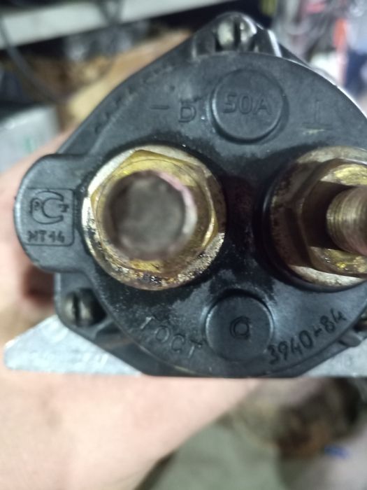 Масса 24 вольтова 50 ампер